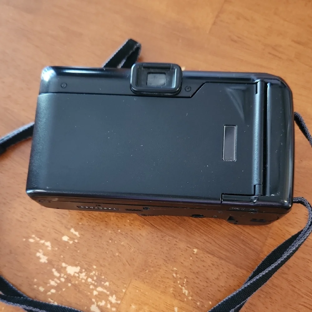 Minolta Freedom Tele Black Camera